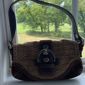 Brown patterned coach bag